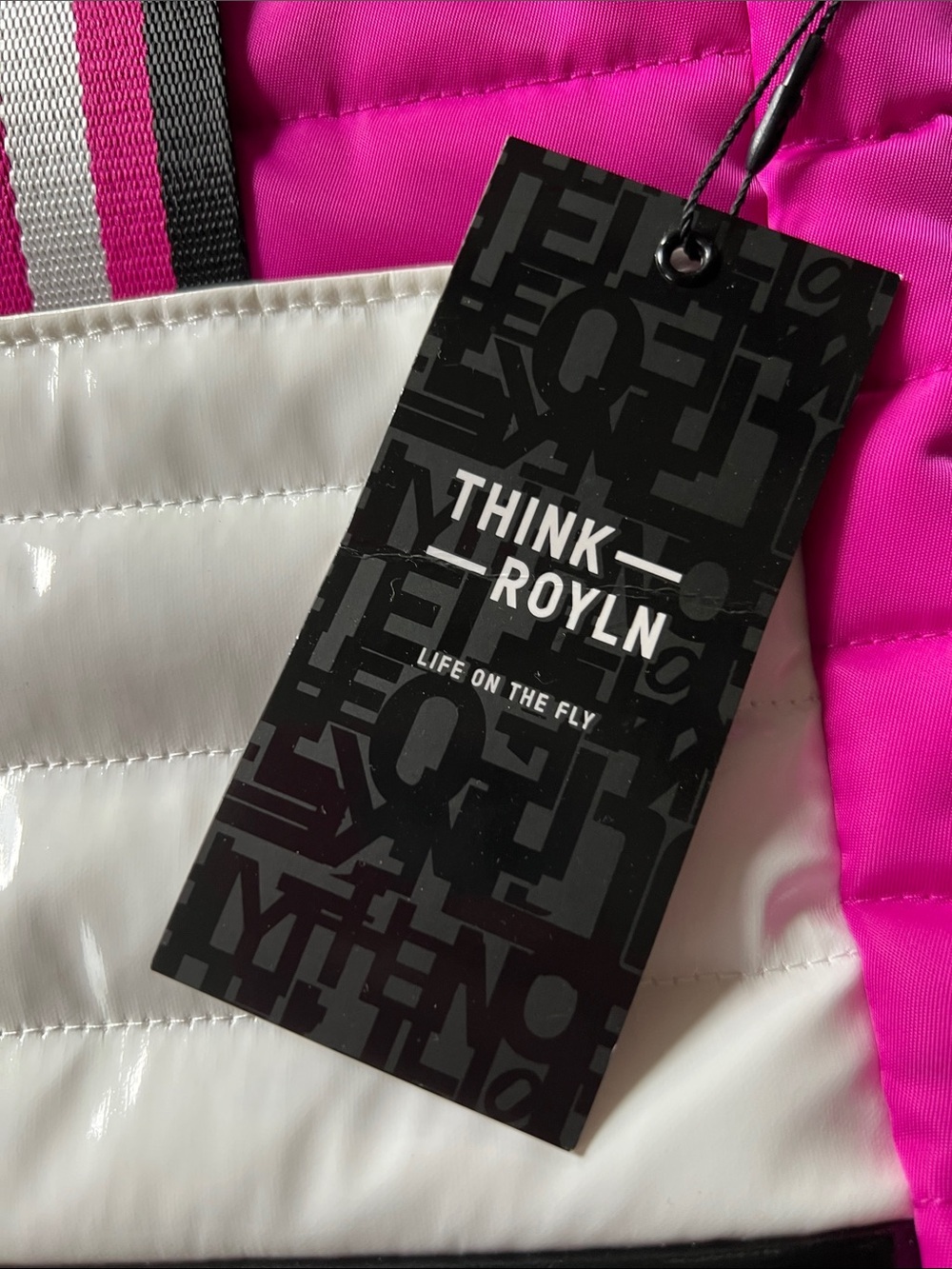 THINK ROYLN The Metro Tote & Crossbody SET - Picture 3 of 15